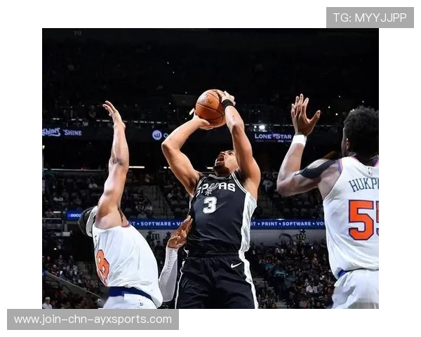 巴恩斯攻守兼备再次闪光,多伦多稳坐主场节奏