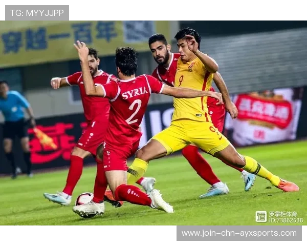 深圳新鹏城长传反击几乎直接送出良机